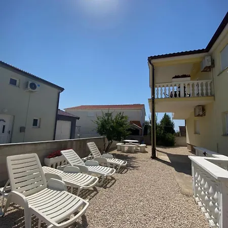 Apartmán Draga - Comfortable & Afordable