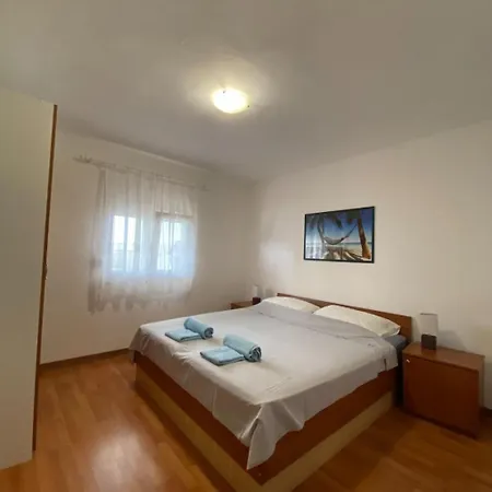Draga - Comfortable & Afordable Apartmán