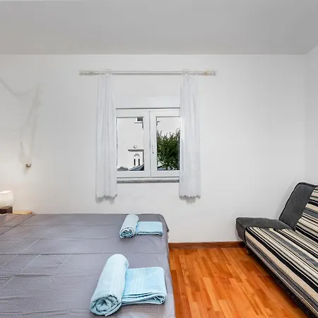 Apartment Draga *